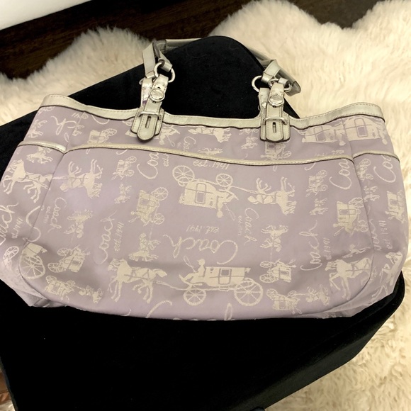 4 bags in a bundle!!! - Picture 3 of 6